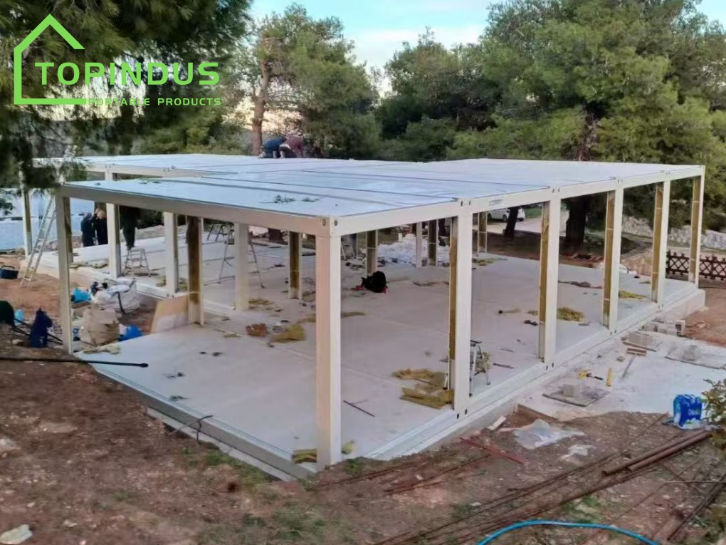 Projek Penyesuaian Gereja Rumah Kontena Pek Rata TOPINDUS di Greece